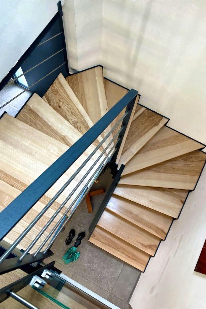 Escalier_Construction_Maison_Contemporaine_Crach_56_BEHOME-1